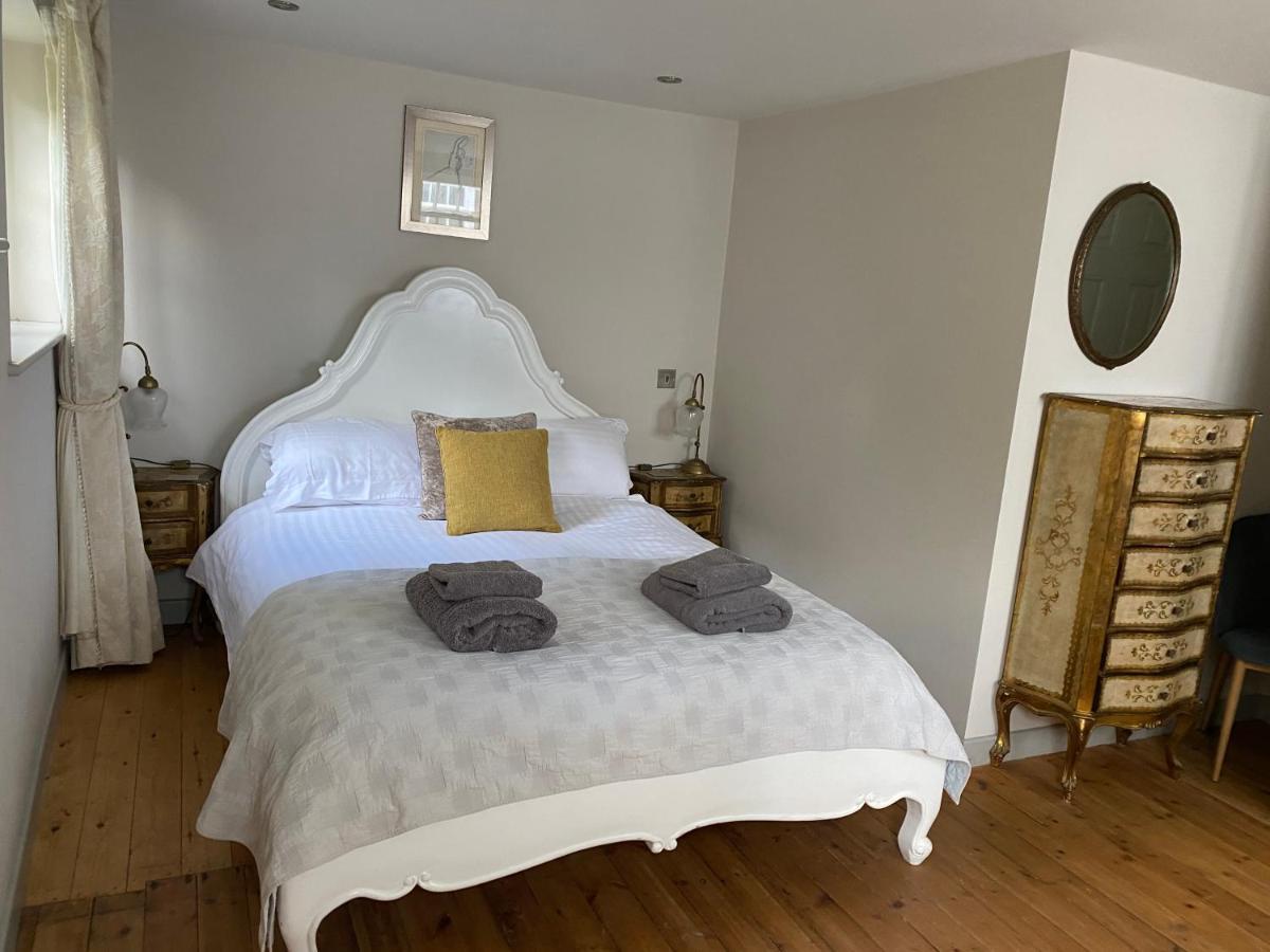 Monmouth House Apartments, Lyme Regis Old Town, Dog Friendly, Parking Esterno foto