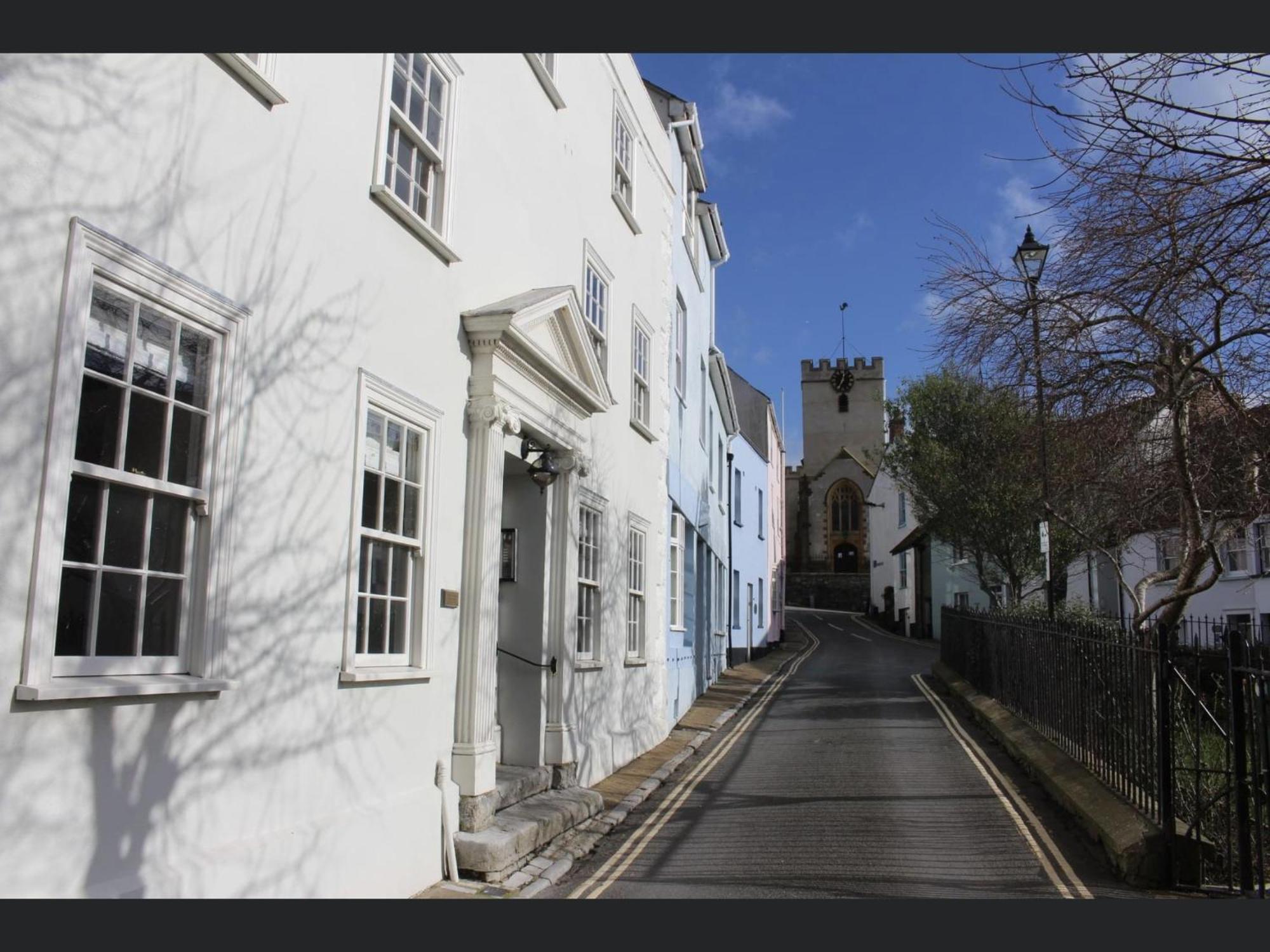 Monmouth House Apartments, Lyme Regis Old Town, Dog Friendly, Parking Esterno foto