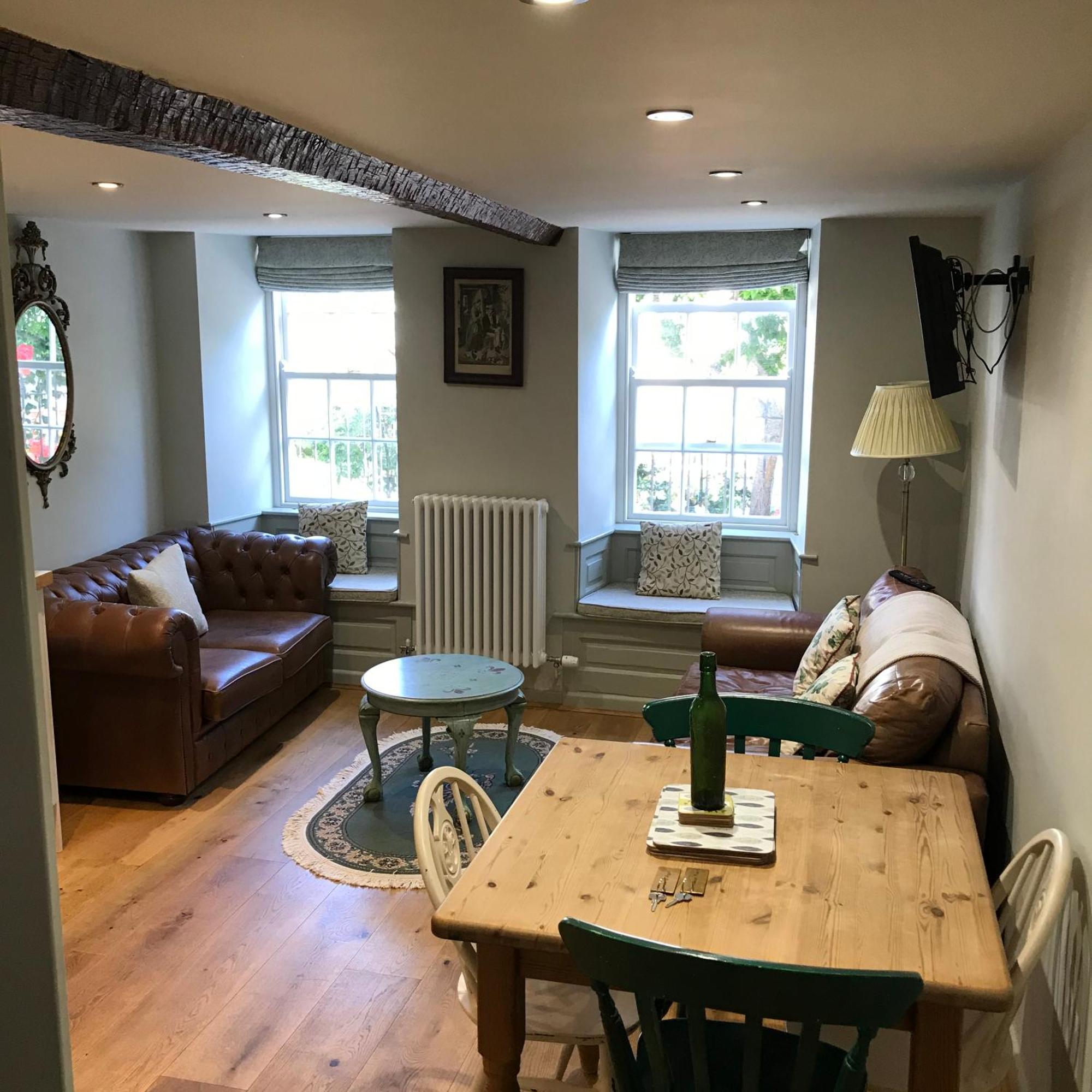 Monmouth House Apartments, Lyme Regis Old Town, Dog Friendly, Parking Esterno foto